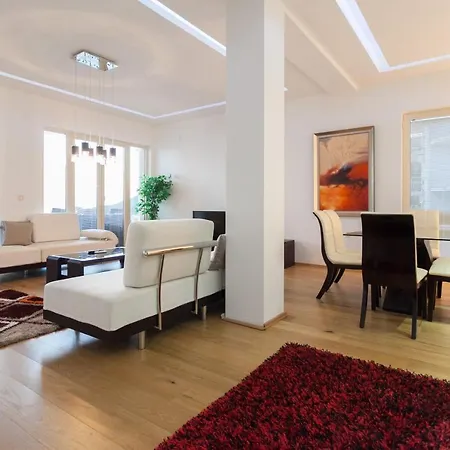Luxury Διαμέρισμα *